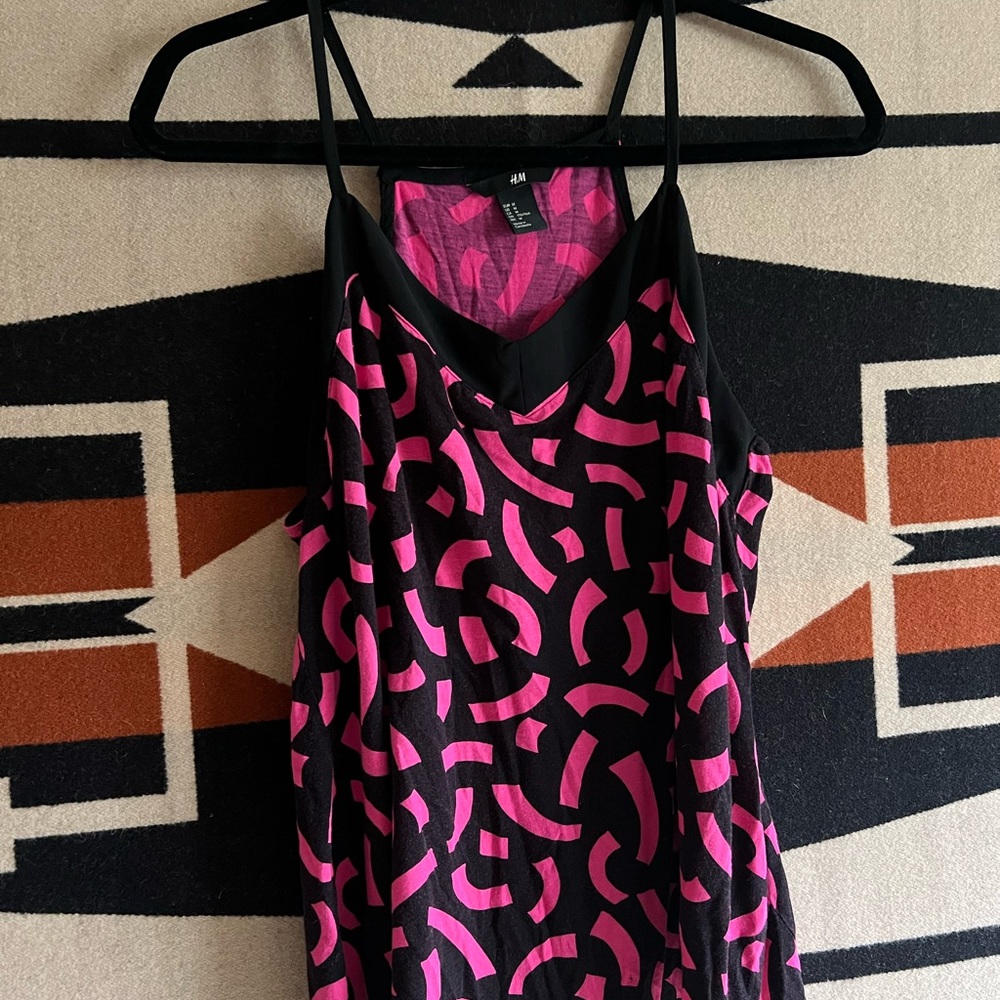 H&M Pink and Black Patterned Dress